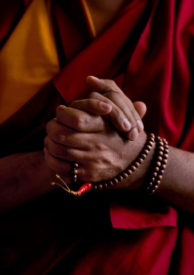 How to Use and Choose a Tibetan Mala - Tibetan Nuns Project